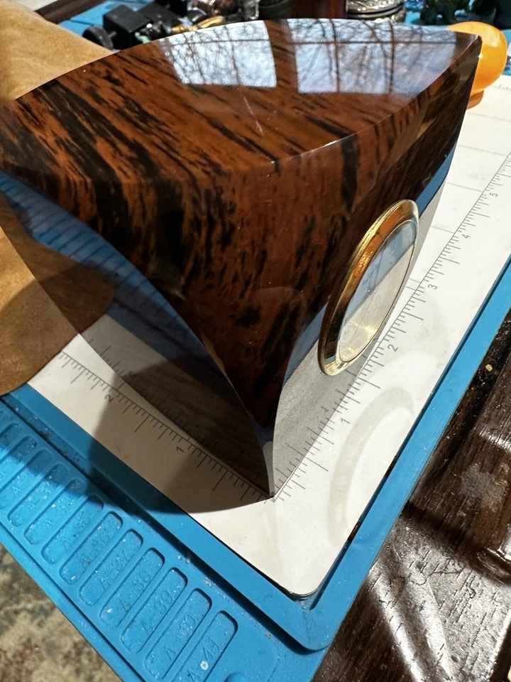 OBSIDIAN BROWN & BLACK NATURAL STONE QUARTZ DESK CLOCK - Image 3 of 4