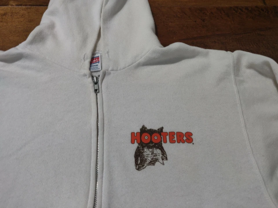 Sudadera con Capucha Blanca Cremallera Completa Hooters Hecha en EE. UU. De Colección - Para Hombre Mediana M Foto 2 de 4