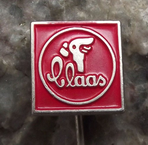 Antique Claas Tractors Combine Harvester Agricultural Equipment Pin Badge - Picture 1 of 2