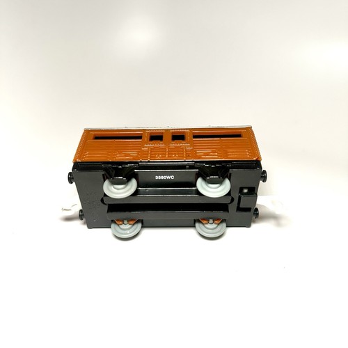 Thomas & Friends Trackmaster Train Tank Engine Flip & See Inside 2010 MTT025 - Imagen 7 de 7