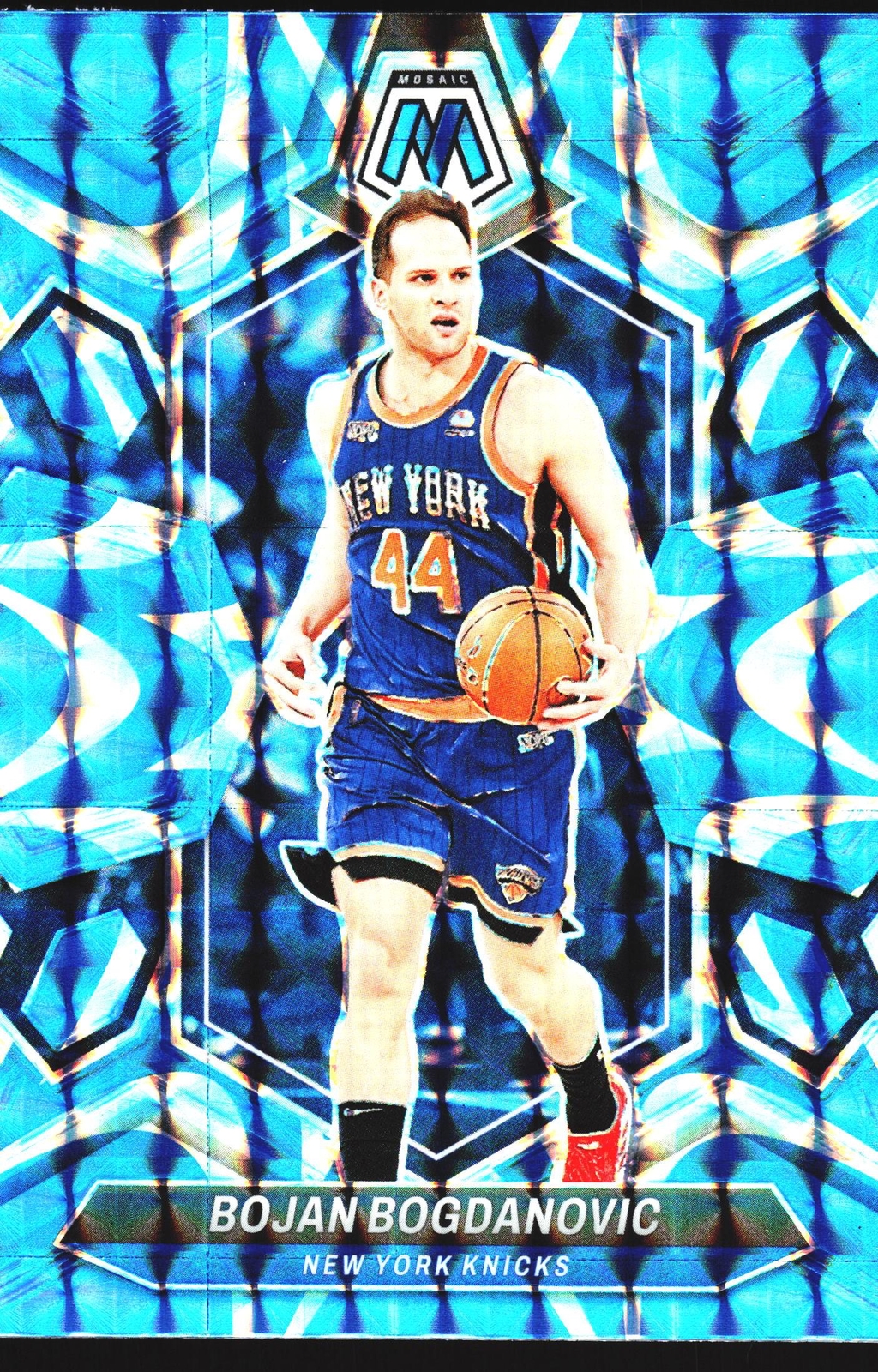 Bojan Bogdanovic Blue Prizm 2023-24 Panini Mosaic NBA Card No.167