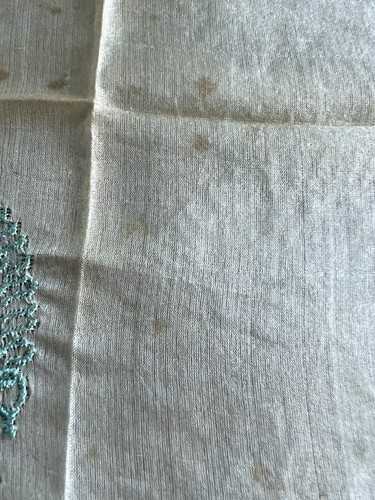 2 Antiguos Encaje Hankies ""Souvenir De France"" ¿Seda Bordada? 1918 azul/blanco - Imagen 7 de 11