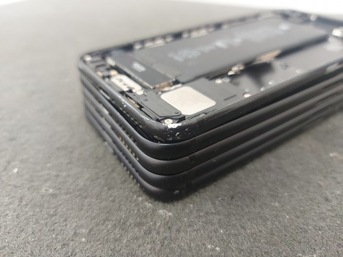 Apple iPhone 7 Rear Black Housing For Parts Only (Set of 5) #2 - Picture 15 of 16