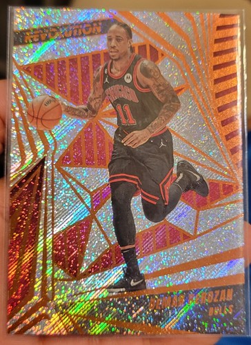 2023-24 Panini Revolution Base, Pick your card - Picture 18 of 136
