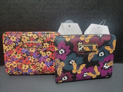 Time and Tru Small Floral Sharon & Butterfly Two Fold Coin Holder Wallet NEW 