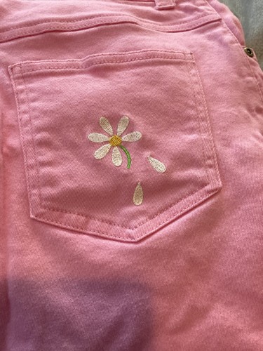 Quacker Factory Pink Capri Jeans Girl Size 16 Waist 29”Embroidered Flower Pants - Picture 5 of 5