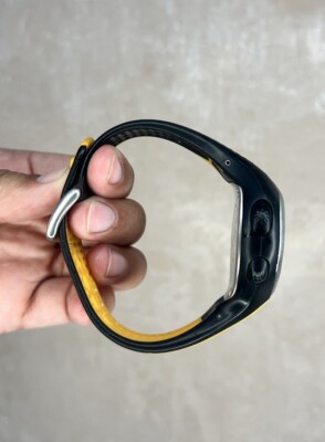 時計 NIKE TRIAXFURY WATCH WG06-4000 Nike Triax Fury WG06-4000 Yellow Silver Tone Digital Display