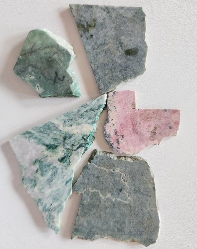 Intarsia Greens Lapidary Slabs Mariposite, Jade, Rhodonite 113 Grams - Picture 11 of 12
