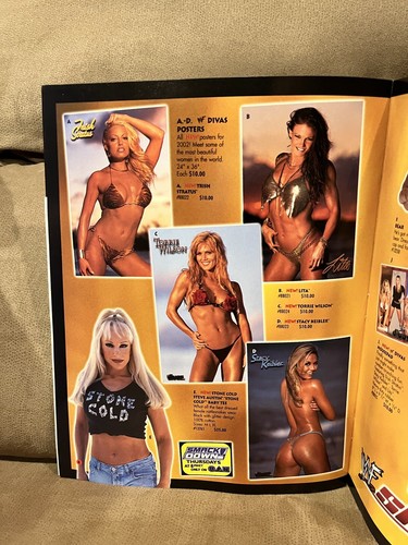 WWF SHOP ZONE Merchandise Katalog Frühjahr 2002 Stone Cold Steve Austin Divas WWE - Bild 3 von 3
