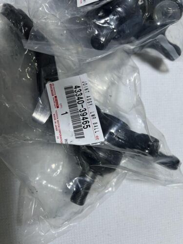 TOYOTA Genuine Front Lower Ball LH & RH Joint 43330-39585 43340-39465 New - Picture 2 of 3