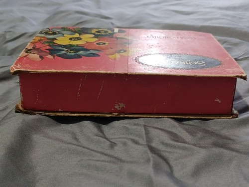 Vintage 1950's Schrafft's Chocolates Gay Bouquet Empty Box - See Listing - Picture 5 of 7