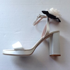Kate Spade Wedding Shoes | Kate Spade Hendrika Wedding Bridal Shoes 9m Ivory Satin Ebay Kate Spade Wedding Shoes | Kate Spade Hendrika Wedding Bridal Shoes 9m Ivory Satin Ebay