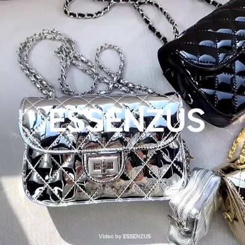 Cartera de cuero acolchada con solapa pequeña con cadena y bolso de hombro estrella moda - Vídeo 1 de 1