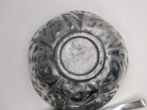 Ciotola e cucchiaio vintage fatto a mano in metallo pesante per condimenti cavoli argento - Foto 6 di 9