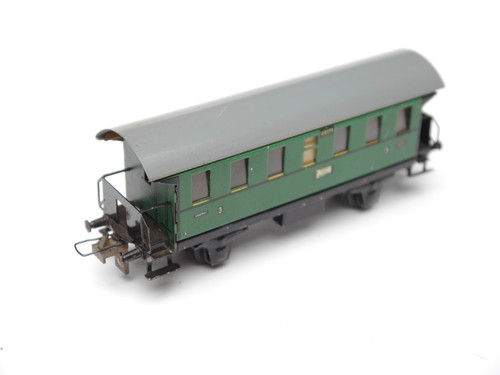 DB Personenwagen 20 114 Kl. 3, Blechspielzeug Tin Toy, Trix Express in 1:87 H0 - Bild 2 von 3