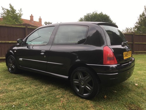 Renault Clio 2.0 16v 2000MY Renaultsport 172 Phase 1 not 182 Track and Road car - Picture 11 of 12