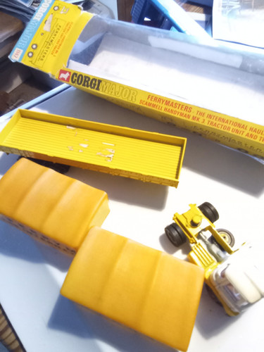 CORGI 1137 1147 ORIGINAL TRUCKS AGED GOOD CONDITION AS SHOWN - Picture 22 of 22