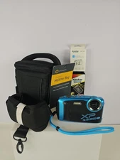 Fujifilm XP140 Rugged 82ft Waterproof,Shockproof W/ New Battery,charger, & Bag