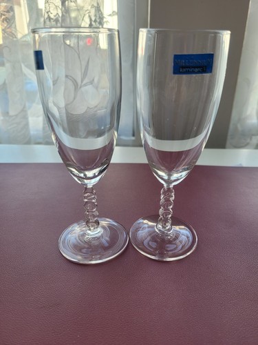 Vintage Luminarc Millennium 2000 Champagne Flute Set of 2, Excellent Condition - Picture 1 of 9