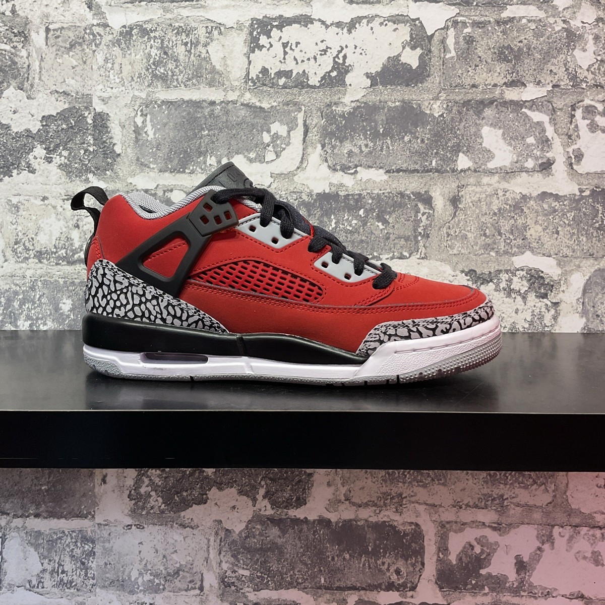 GS Jordan Spizike Low 