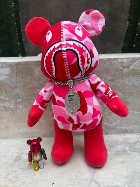 BAPE x BEARBRICK 400% Camo Plush Doll (with chain) - Pink / Blue