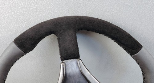 ISUZU IMPULSE 1990 DESIGN BY LOTUS MOMO  3SPOKE BLACK STEERING WHEEL ASSEMBLY - Bild 11 von 17