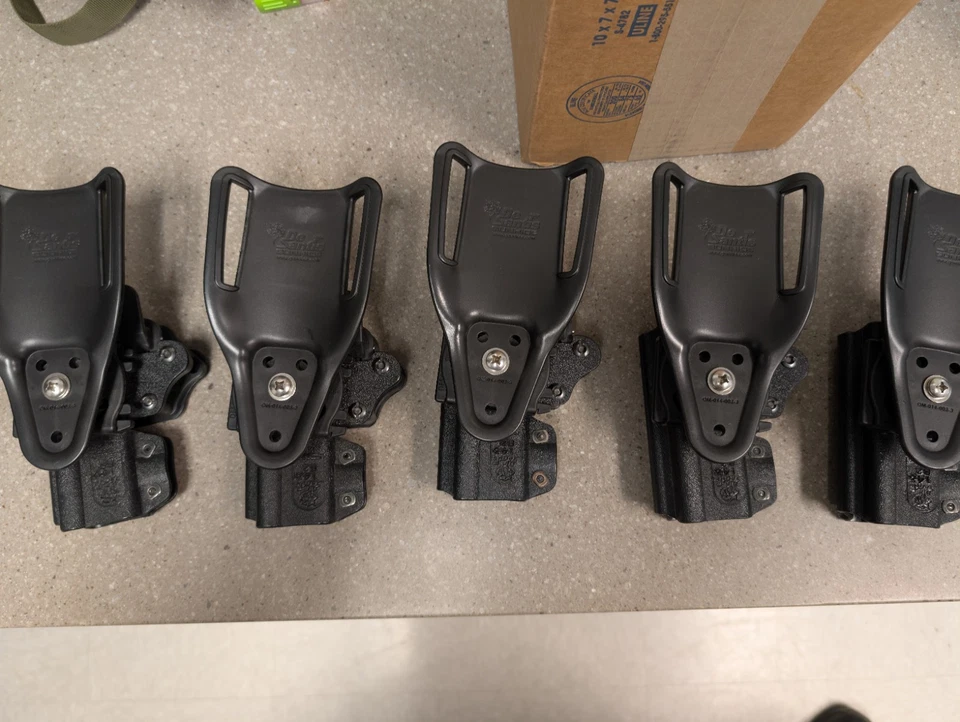 Funda de retención derecha Desantis nivel II para Glock 17/22 GC Foto 2 de 3