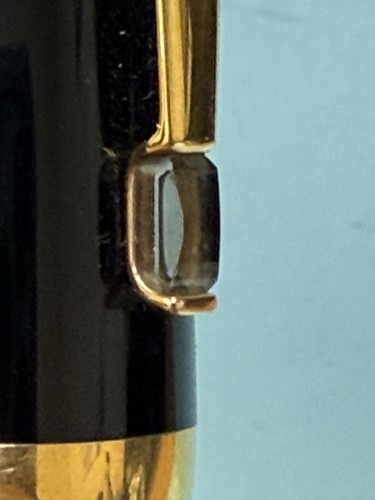 Authentic MONTBLANC Boheme Black And Gold Trims Rollerball pen Black Gem R15 - 第 9/12 張圖片