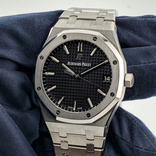 Audemars Piguet Royal Oak 15500ST Full Set Stainless Steel Black Dial Men's - Picture 3 of 17