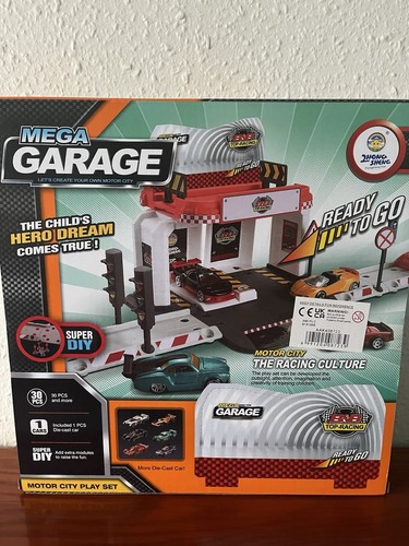 Mega Garage Motor City Play Set - Picture 3 of 3