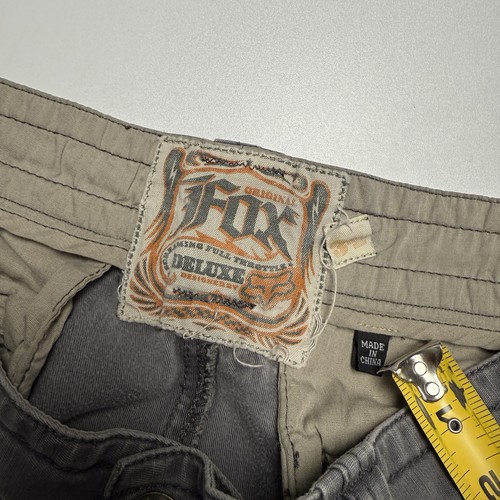 Vintage No Fear Deluxe Cargo Shorts Herren 34 grau Y2K bestickt - Bild 10 von 16