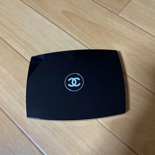 Paleta de maquillaje de viaje CHANEL - casi como nueva - Imagen 2 de 4