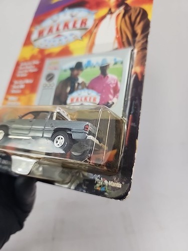 Johnny Lightning Walker Texas Ranger Dodge Ram Diecast with ShowCard - Picture 9 of 19