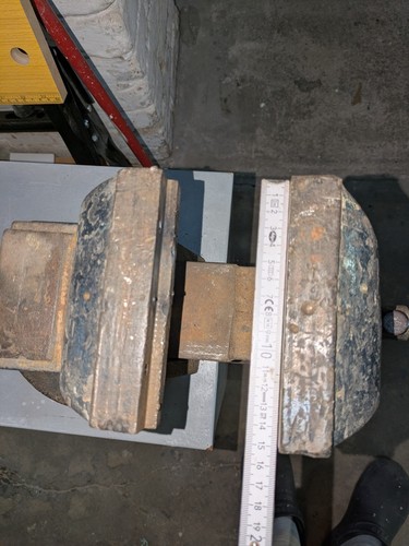 Massiver Schraubstock 150 mm Parallelschraubstock Werkstatt Werkbank - Bild 8 von 11