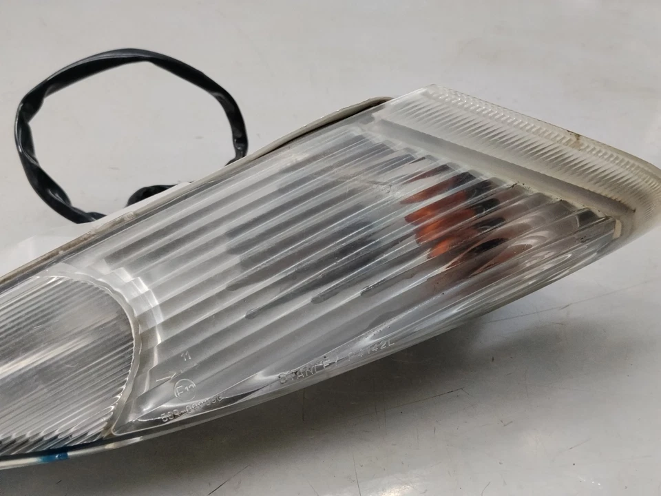 5RU833100000 Freccia Sinistra Anteriore Indicatore Yamaha Majesty 400 2004 2008 - Immagine 3 di 4