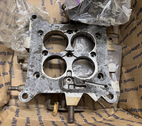 Holley Carburetor 4749-3 600 CFM Vacuum Secondary 4 Barrel 4160 Chrysler 440 383 - Picture 8 of 10