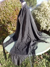 Châle ancien en soie Frangée