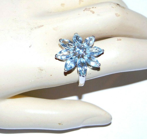 10K Solid White Gold Ring Flower Blue Aquamarine Gemstones Cluster 3.55 Grams