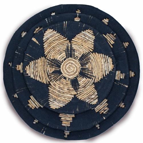 Set of Three Natural Woven Seagrass Circles Hanging Wall Decor Round Discs 60cm - Picture 4 of 7