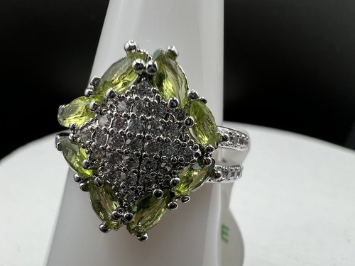 Bomb Party RBP3672 Träumen in Edelstein Ring Größe 8 Chrysolite