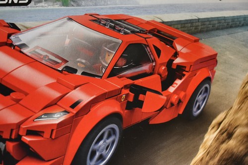 Lego SPEED CHAMPIONS FERRAI F8 TRIBUTO 275 Pcs NEW - Picture 3 of 10