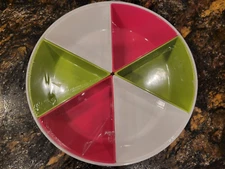 LARGE 6 DIVIDED APPETIZER VEGETABLE FRUIT CHIP AND DIP SERVING TRAY WITH INSERTS