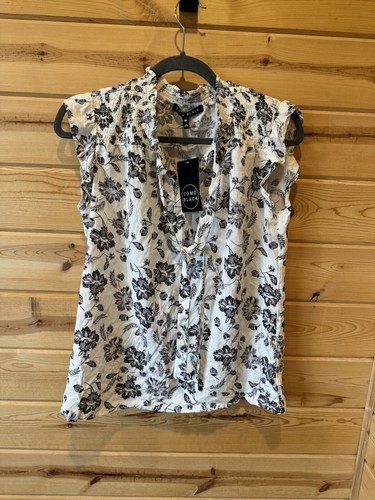 womens como black top size Medium