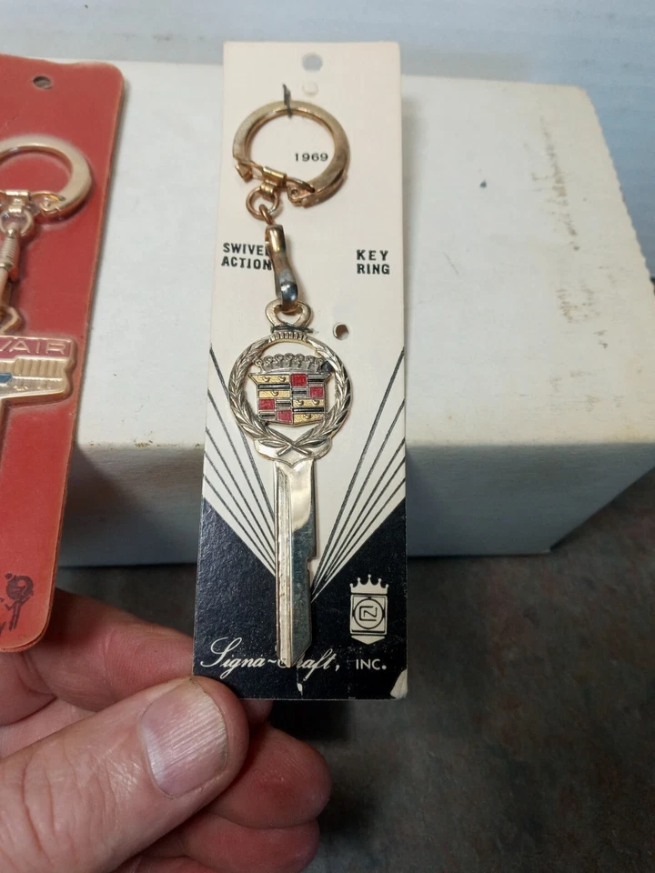 Lote de 2 llaves de coche Cadillac/Corvair publicidad automóvil promoción coche Foto 2 de 4