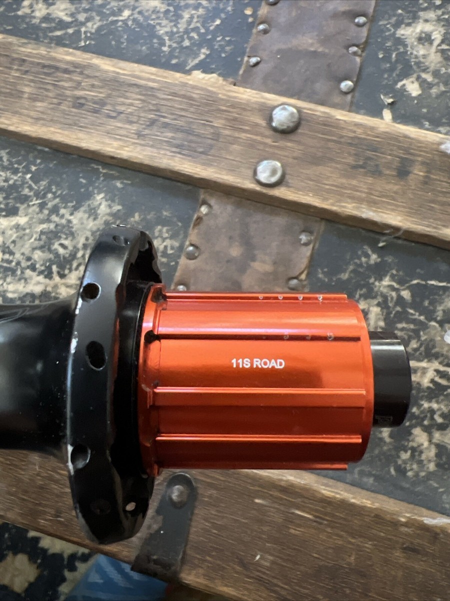 Roval CLX Rear Road Hub Disc Brake 130mm Thru Axle Ceramic Roval CLX Rear Road Hub Disc Brake 130mm Thru Axle Ceramic