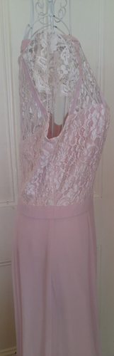 REVIEW DUSKY PINK MAXI DRESS SLEEVELESS FORMAL/BRIDESMAID LACE BODICE LINED - Picture 5 of 10