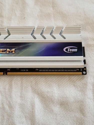Team Xtreem 4GB (1 x 4GB) RAM Memory DDR3 Desktop 2400 - Picture 7 of 10