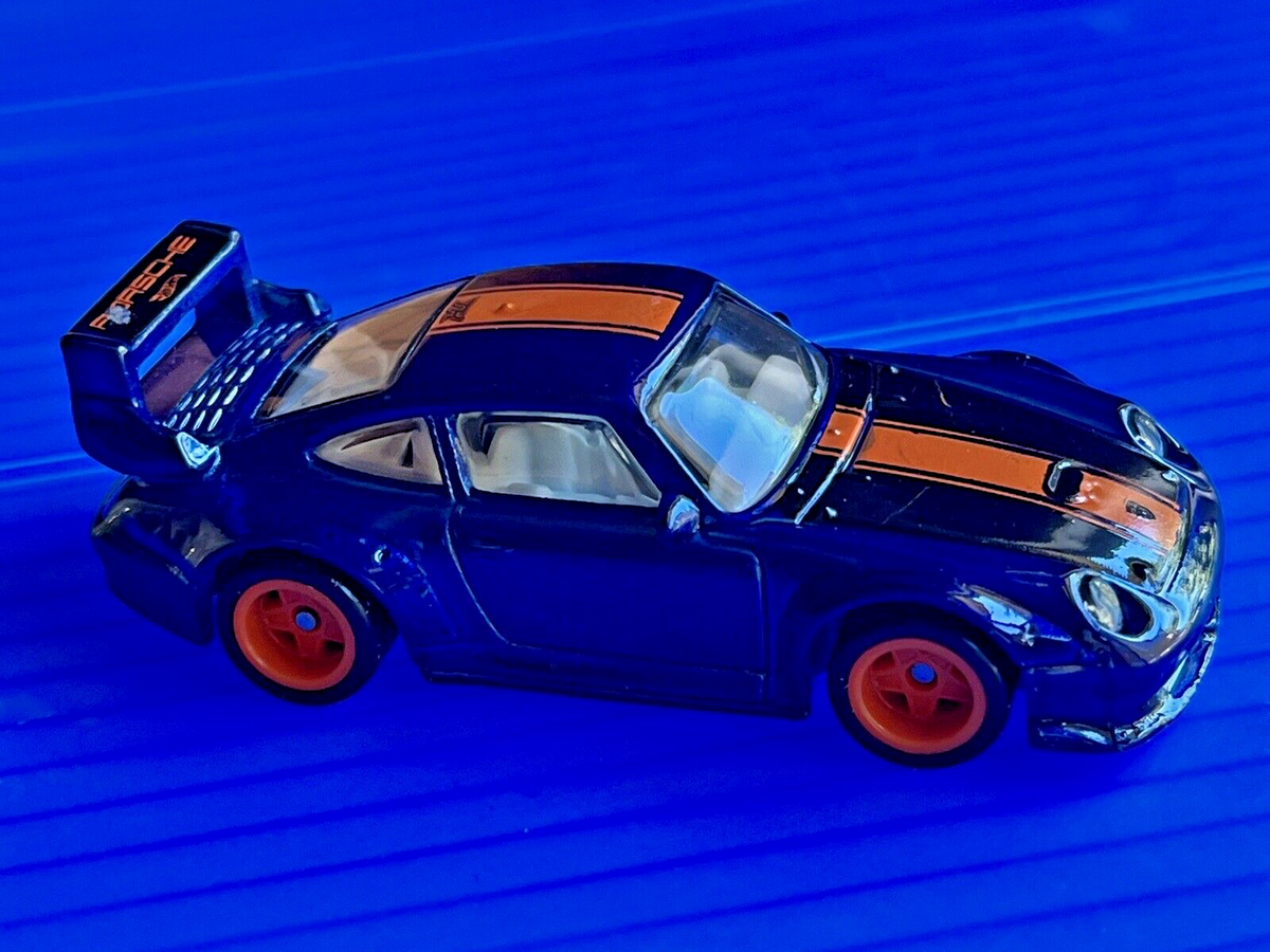 Hot Wheels 2016 Super Treasure Hunt Porsche 993 GT2 Blue Hot Wheels 2016 Super Treasure Hunt Porsche 993 GT2 Blue