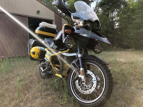 Bay4Global Headlight & Radiator Cooler Protective Grilles SET for R1150GS & ADV - Picture 11 of 12