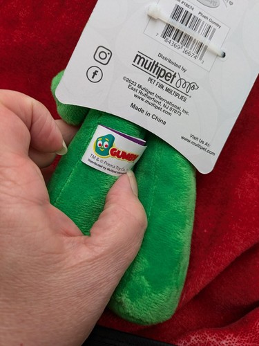 Gumby 9 Inch Dog Toy, Squeak, Soft , Interactive , New - Picture 6 of 7